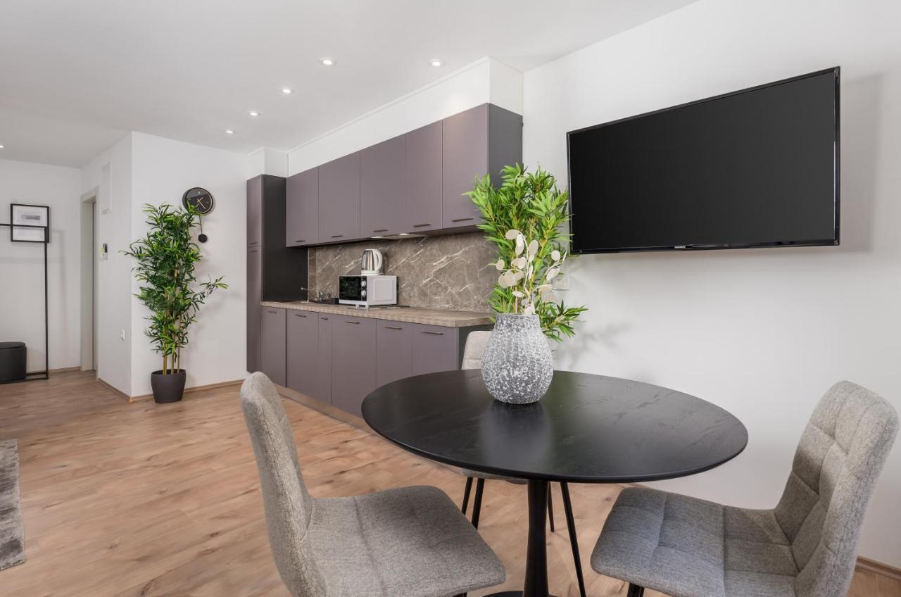 Apartments Penkala 2 Rijeka Eksteriør bilde